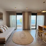 Semesterbostad Aurora Seaside Luxury Archangelos (Rhodes)