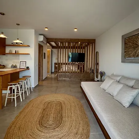 Aurora Seaside Luxury بيت للعطل *