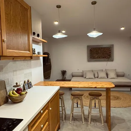 بيت للعطل Aurora Seaside Luxury