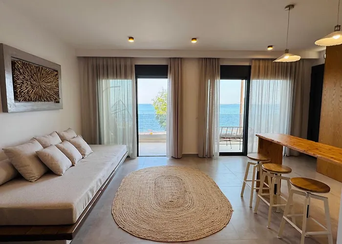 펜션 Aurora Seaside Luxury 아크앤젤로스