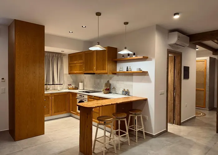 Aurora Seaside Luxury 아크앤젤로스