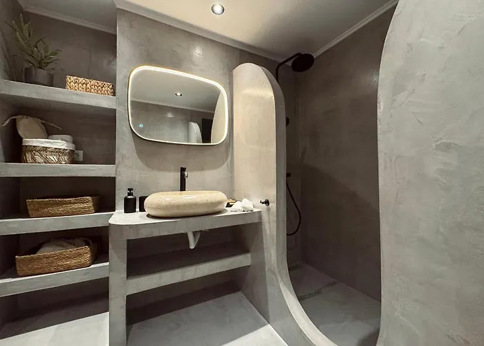 Aurora Seaside Luxury 아크앤젤로스